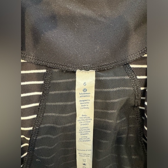 Lululemon Full Zip Jacket - Black & White Striped - Size 6 - Picture 4 of 6